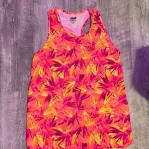 Sports fit matching tank top and bras